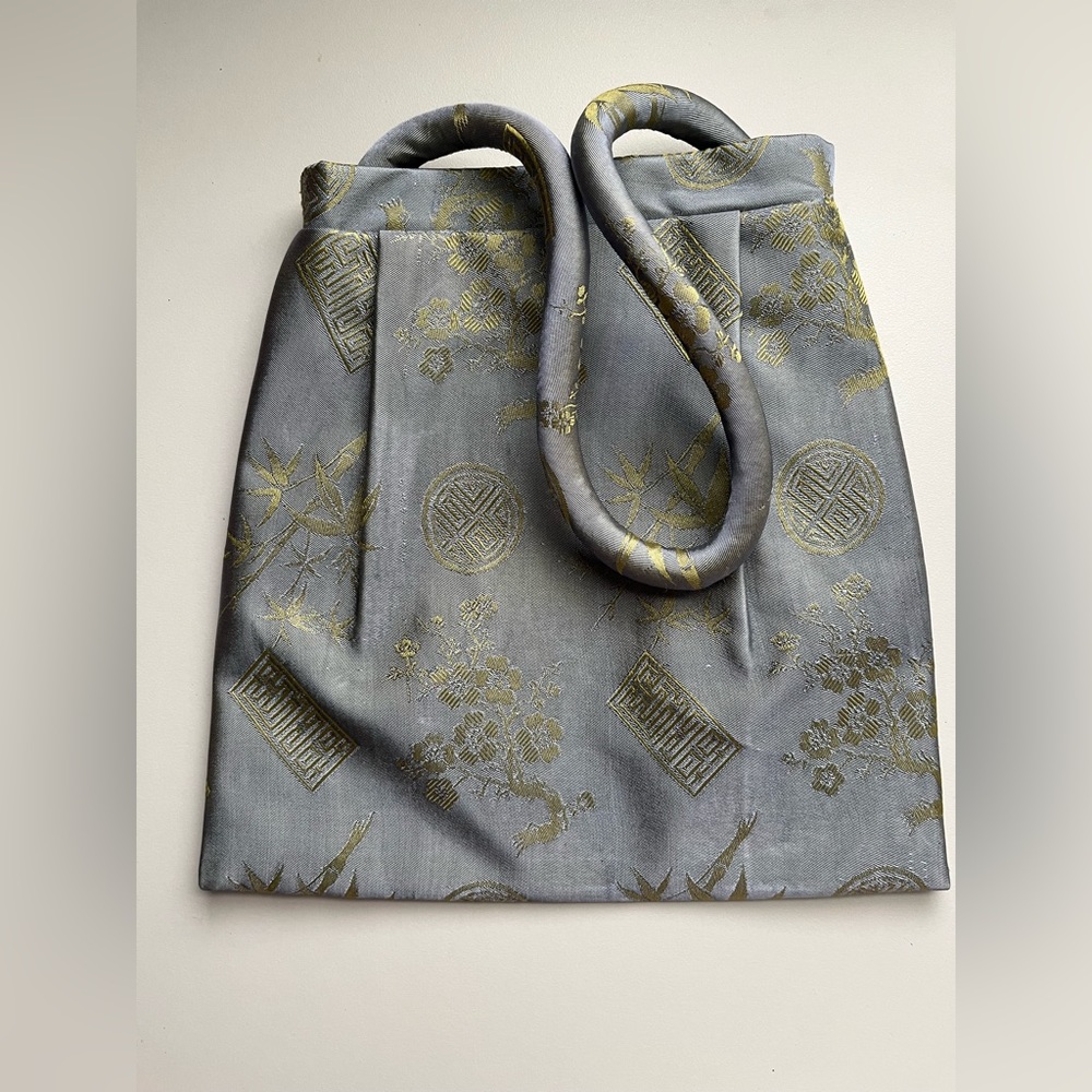 Asian Japanese purse or handbag